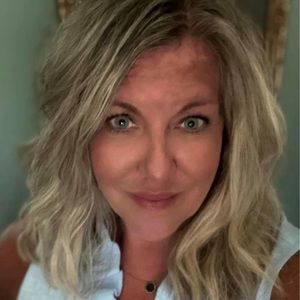 Meet your Posher, Cindy